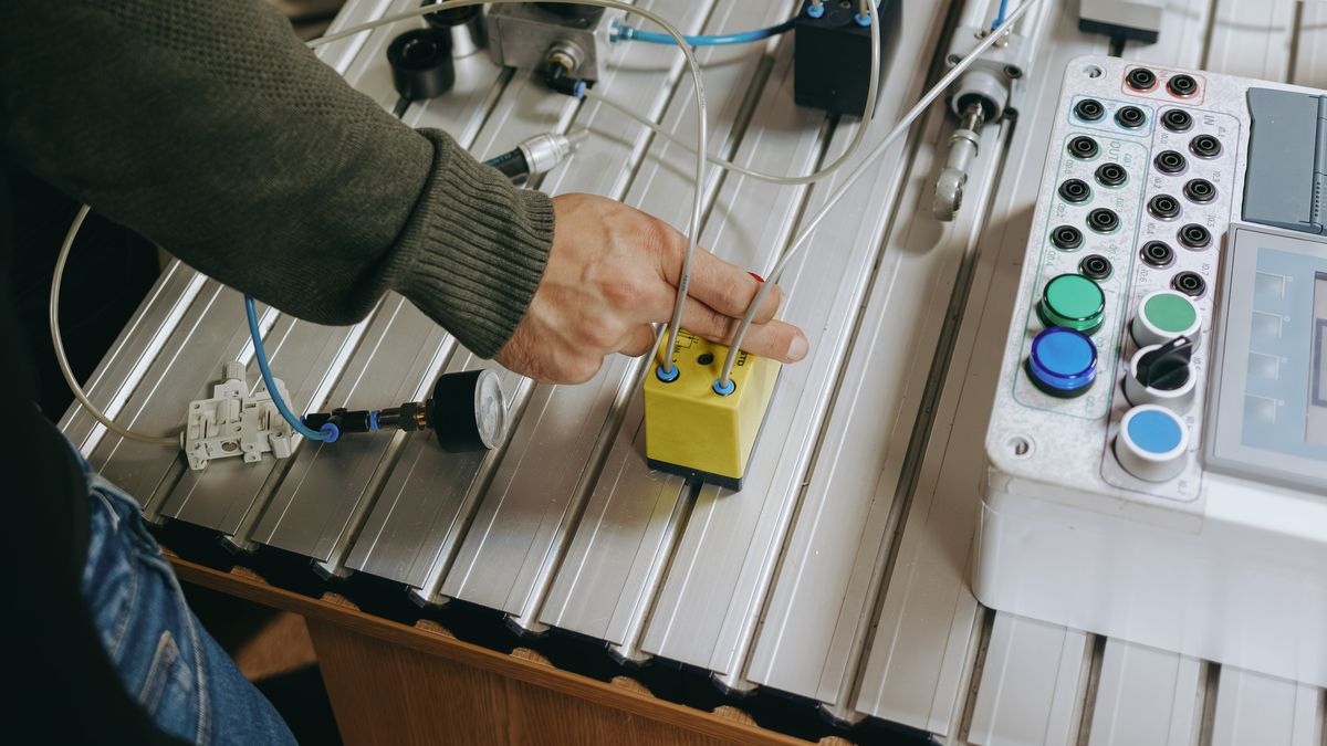 Studii de licență în sistem dual